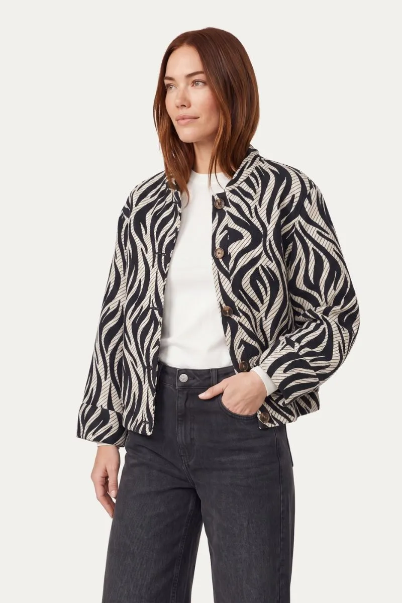 G-maxx Meadow Jacket Sand/Black, jas in sandkleur met zwarte details